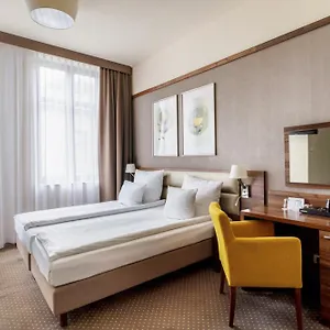 Golden Tulip Center קרקוב
